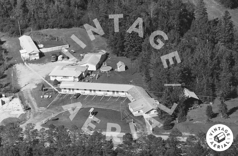 Scenic Motel - 1999 (newer photo)